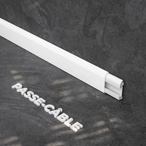 Plinthe Passe-Câble PVC 50 mm - Frêne Blanc - 1 m