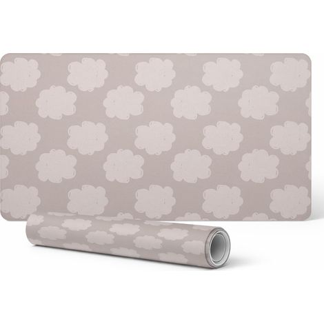 Alfombrilla de escritorio antideslizante con estampado de nubes sobre fondo beige, 90x45 cm.