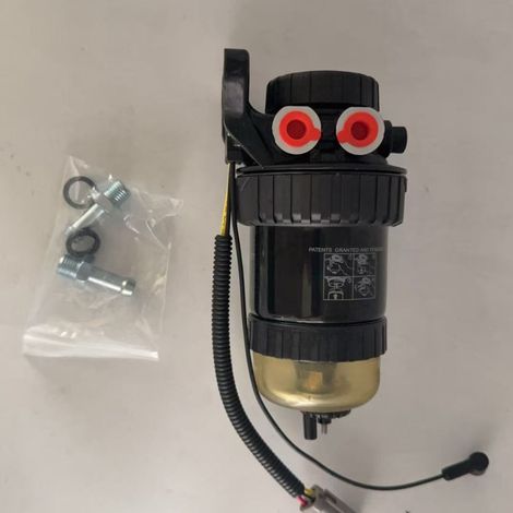 Lieferung der Kraftstoffpumpenbaugruppe RE60021, des Öl-Wasser-Abscheiders und des Kraftstofffilters für Dieselgeneratoren. (1/5)