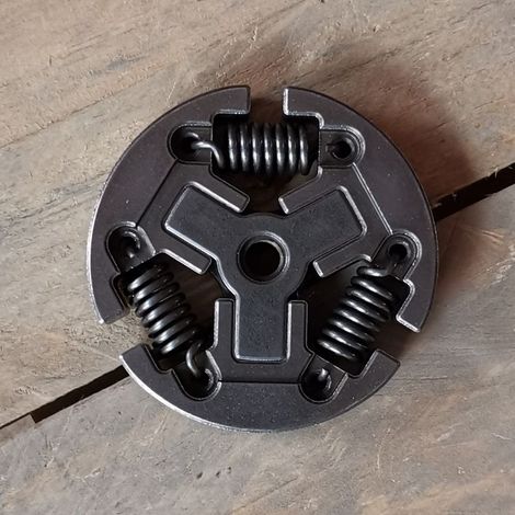 ZOMAX CS-4200 CS4200 Kupplung, Fliehkraftkupplung, geeignet für ZOMAX CS-4200 Kettensägen, automatisches Einrücken. (1/4)