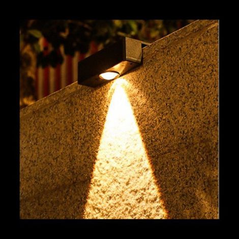 Applique Murale Solaire - LED Double Face Haut et Bas - Étanche IP65 - Pour Clôture Jardin Escalier Terrasse - 2 Pièces (1/5)