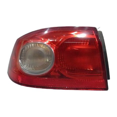 [PRODUIT D'OCCASION] Feu Arriere Gauche  RENAULT Laguna ♻️ Ref Oe. 8200262667 - Garantie à vie (1/3)