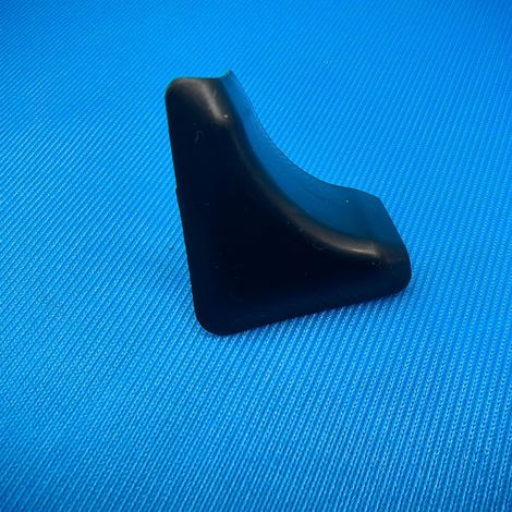 802D5-1LA0A is suitable for the inner cover of the left front door corner frame and window frame of the Nissan Infiniti Patrol Y62. (1/4)