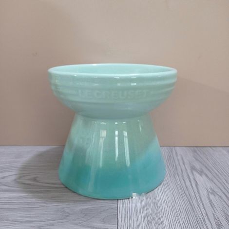 Le Creuset Cool Color Cerc Hundenapf mit Kippschutz und hohem Fuß, inklusive Schutzmatte SH1 Qingyu gaopingkou (1/2)