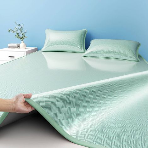 Drap rafraîchissant effet soie glacée – Protège-matelas d'été respirant – Sensation de fraîcheur et confort – Avec taie d'oreiller assortie (Vert - Surmatelas 90 × 200 cm + 1 taie d'oreiller) (1/5)