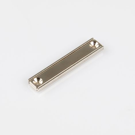 Magna-C Neodym-Flachleiste 70x13,5x5mm mit konischer Senkung (1/4)