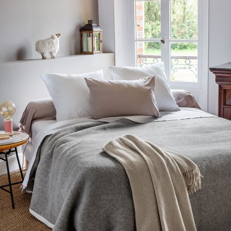 Couverture pur laine vierge blanchie PASTORALE 180x240 cm (1/5)
