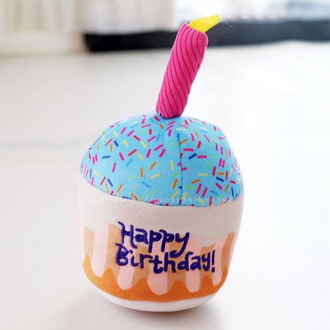 Jouet En Peluche Gâteau D'Anniversaire Pour Chien - 21x20x13 cm - Blanc Ou Bleu - 1 Pièce (1/5)