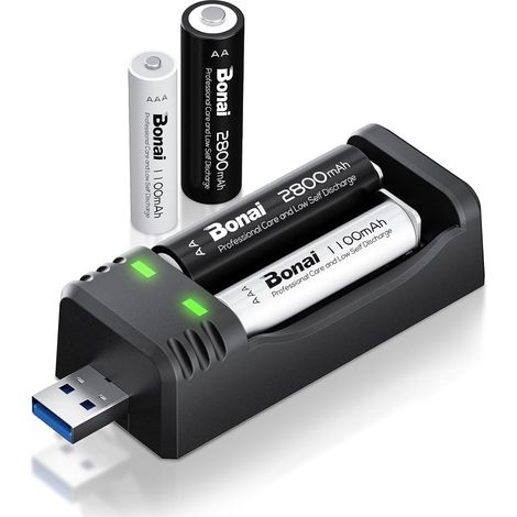 2 Slots Chargeur de Piles avec 2 AA et 2 AAA NiMH Rechargeables 4 slots indépendants, AA 2800mAh, AAA 1100mAh, 1.2V, 1200 cycles, intelligent LED, faible autodécharge (1/5)