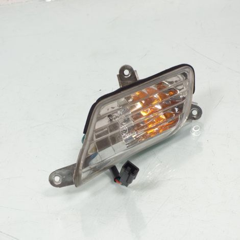 [PRODUIT D'OCCASION] Clignotant avant gauche origine pour scooter Sym 125 HD 2004 à (1/2)