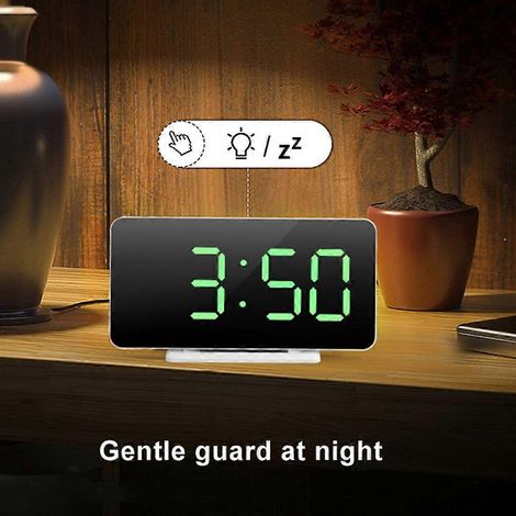 Réveil miroir LED élégant avec fonction snooze, double alarme, rechargeable et luminosité réglable - parfait pour les voyages (1/5)