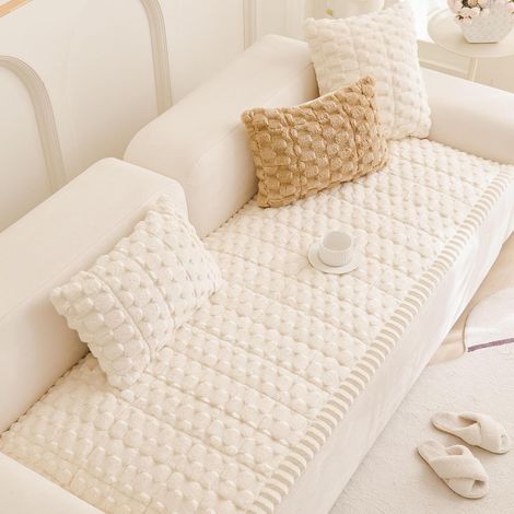 rutschfester Sofabezug aus Plüschstoff, Haustierschutz, für 2-, 3- oder 4-Sitzer-Sofas (1/5)