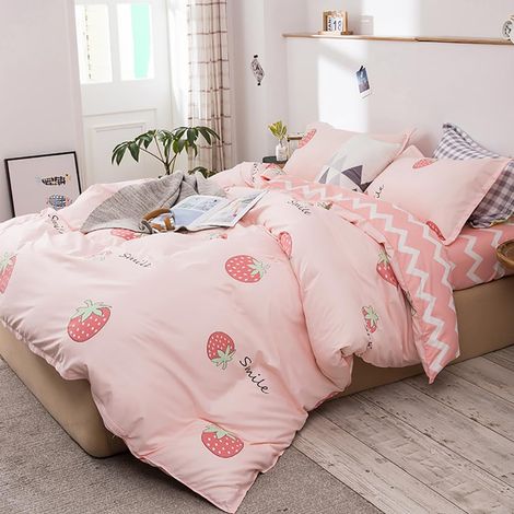 Parure de lit pour enfant - 135 x 200 cm - Rose et blanc - Motif fraises - Rayures roses et blanches - 100 % microfibre - Avec housse de couette et taie d'oreiller de 80 x 80 cm (1/5)