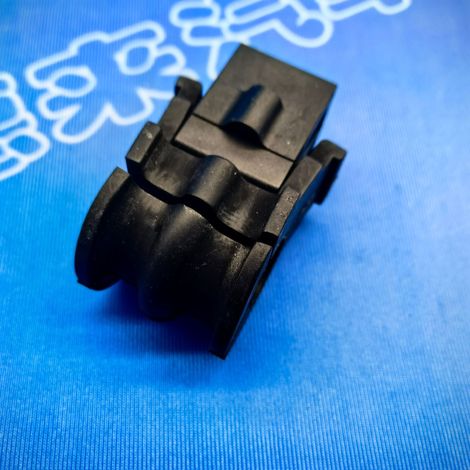 54613-5MA0A is suitable for Nissan 2015 Tiida and 2019 Sylphy front stabilizer bar bushings and front balance bar bushings. (1/4)