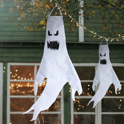 Guirlande lumineuse LED décorative d'Halloween avec pendentif fantôme (1 pièce) (1/5)