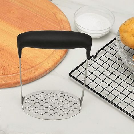Presse-purée professionnel en acier inoxydable avec poignées ergonomiques - Parfait (1/5)
