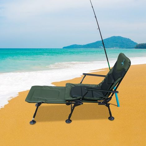 CARPZILLA Portable Folding Fishing Chair with Footrest 170° Recline Extend Green (1/5)