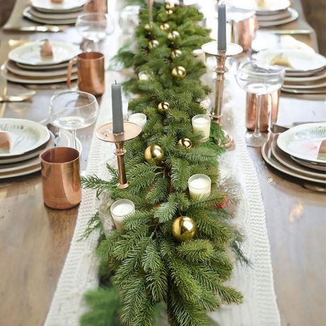 Décoration de Noël, Guirlande Sapin Artificiel Guirlande de Noel Deco (Pas De Décorations), Intérieur et Extérieur Decorative pour Porte Mur Fenêtre Escalier Cheminée (Vert- 200cm) (1/5)