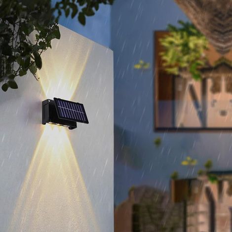 Solaire Extérieur Applique Murale IP65 Étanche Lampe Murale Jardin Up and Down Solaires Eclairage Mural Sans Fil Noire Moderne pour Escalier Balcon Terrasse 6 LED (Lumière Chaude) (1/5)