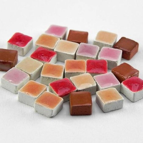 Mini Mosaic 5 x 5 x 3 mm Assorted Red (1/5)