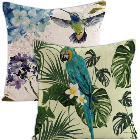 Ensemble de 2 housses de coussin décoratives à motifs floraux tropicaux, palmiers, feuilles et perroquets. Dimensions standard carrées (45,7 x 45,7 cm). Style aquarelle estival. (1/5)
