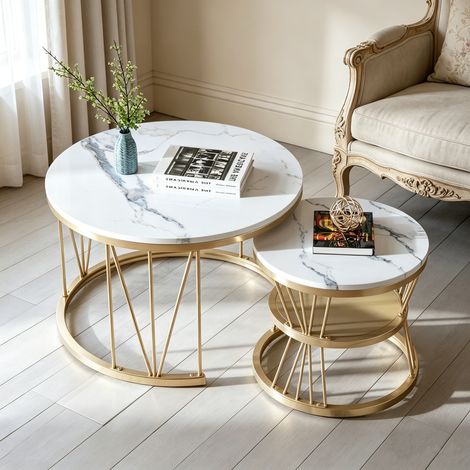 Lot de 2 tables basses gigognes - Plateau effet marbre blanc, pied doré en fer forme en V, Espace de rangement ouvert pour Salon chambre bureau