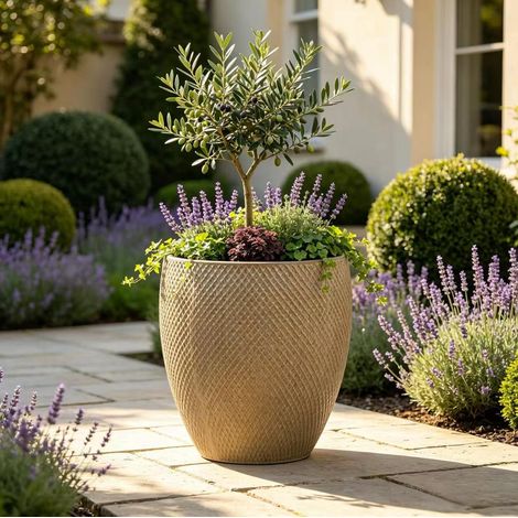 Pot de fleurs en céramique beige crème avec relief losanges (1/5)
