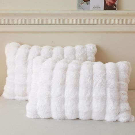 Taie d'oreiller en fausse fourrure de lapin use - idéale pour les chambres, les chambres d'amis, etc. - Lot de 2, blanche, 48×74cm