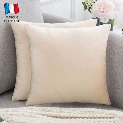 Set of 2 Velvet Cushion Covers 40x40 cm Beige, Soft Square Pillowcases for Living Room, Sofa, Bedroom (1/5)