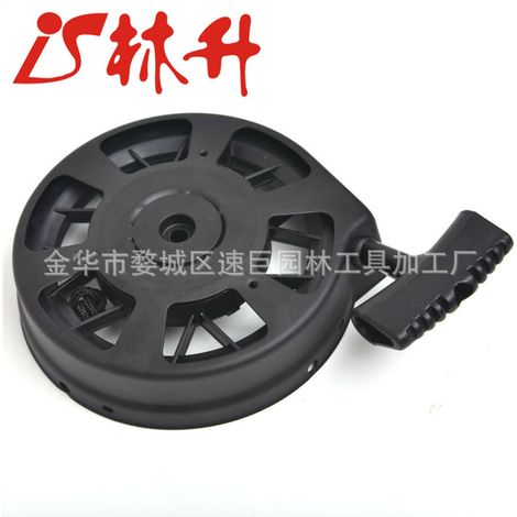 The traction plaque is compatible with the tronçonneuses FS55, FC55, FS45 and FS46. (4140-190-4009) (1/4)