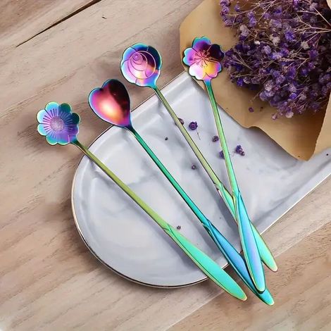 Set con Teelöffeln aus Edelstahl a lunga durata e regenbogenfarbenen in Blütenform für Desserts und Tischservice - Crezuo (1/4)