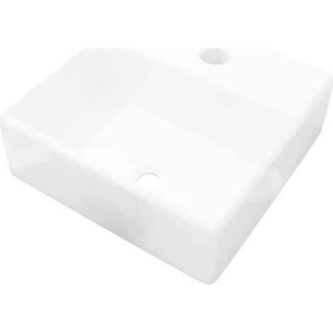 Vasque carrée en céramique blanche avec trou pour robinetterie