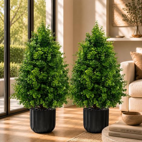 Lot de 2 Topiaires Artificiels en Cèdre (Intérieur/Extérieur) avec Jardinière – Arbres en Faux Buis en Pot de 70 cm – Arbustes Persistants Artificiels pour Décoration de Porche, Jardin (1/5)