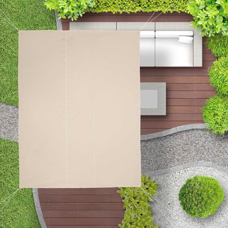 Rechteckiges beiges sonnensegel uv schutz fur die terrasse