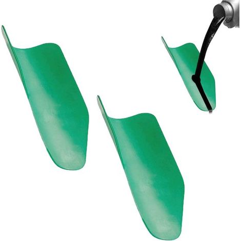 Strumento flessibile per lo scarico dell'olio, composto da due pezzi. Ausilio per lo scarico riutilizzabile. Imbuto per olio. Imbuto pieghevole per lo scarico dell'olio. Imbuto a tenuta stagna. Pieghe (1/5)