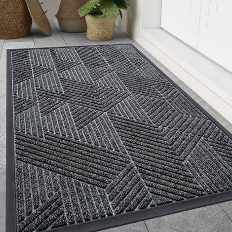 Tapis de porte robuste en caoutchouc naturel, retient la saleté et l'humidité, facile à nettoyer, profil bas, intérieur/extérieur, triangle irrégulier (47 x 17 pouces, gris)