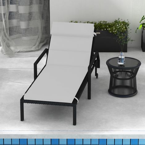 Coussin de relaxation pour transat et chaise longue en textile gris clair, avec attaches de maintien (1/5)