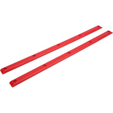 Rails Rib Bones rouges pour longboard : résistants à l'usure, durables, stables, flexibles et à l'aspect brillant. (1/5)