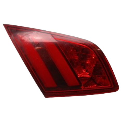 [PRODUIT D'OCCASION] Feu Arriere Interieur Gauche PEUGEOT 308 2011- ♻️ Ref Oe. 9677818380 - Garantie à vie (1/3)