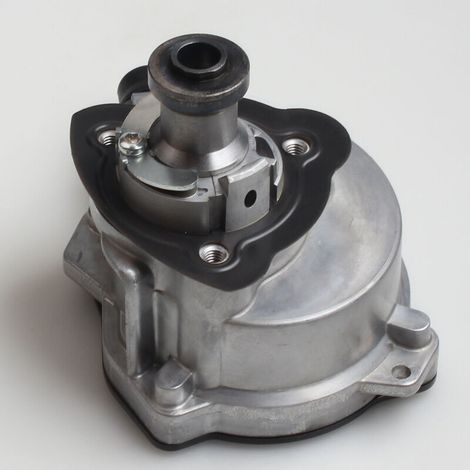 11667558344 est une pompe à vide de frein adaptée aux BMW 325i, 330i, 525i et 530i. (1/4)