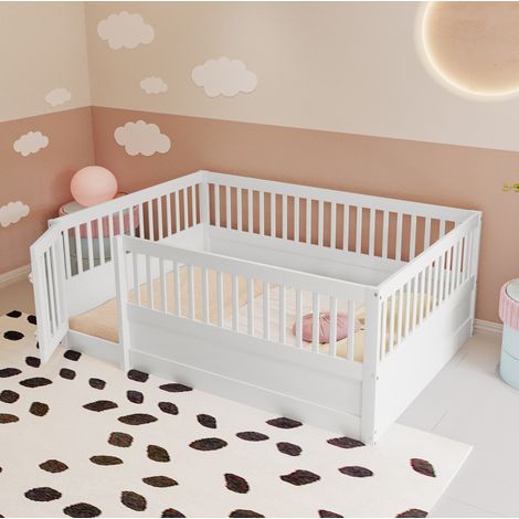 Cama infantil 140x200 cm blanca de madera con barrera de 60 cm y puerta (1/5)