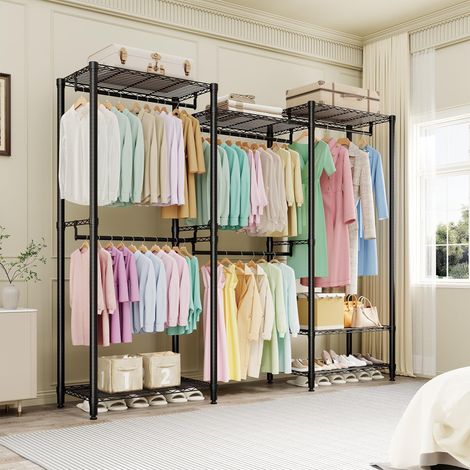 Penderie ouverte d’angle en L en métal robuste sur pied – 5 barres de penderie, 6 étagères réglables, 766,5"H x 67,6"L x 15,5"P, capacité 1430 lb, Noir (1/5)