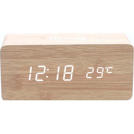 Réveil en bois beige avec chargeur sans fil, compatible iPhone et Samsung, affichage numérique LED, fonction de contrôle du son, affichage de l'heure, de la date et de la température.