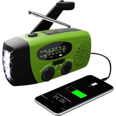 Radio verte à manivelle avec cellules solaires et dynamo. (1/3)