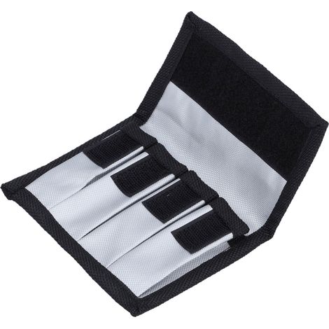 Étui à piles en tissu Oxford, 4 emplacements, passant de ceinture, pour une utilisation intérieure et extérieure. (1/5)