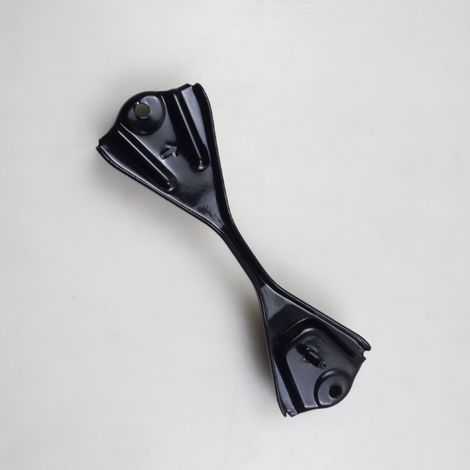 24420-JN00A is suitable for the battery pressure plate of Nissan 08-19 Teana, Loulan, and Xima. (1/4)