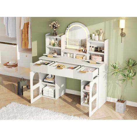 Coiffeuse blanche lumineuse avec miroir LED – bureau de beauté pour chambre, 3 tiroirs, 2 portes en verre et étagères, dimensions 120×40×139,5 cm (1/5)
