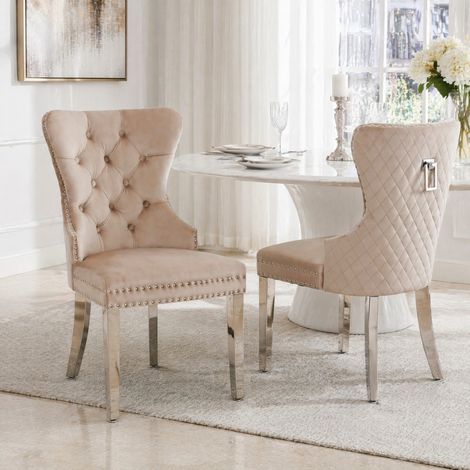 Sedia da pranzo in velluto beige, schienale capitonné, set da 2 DESVIAE (1/5)