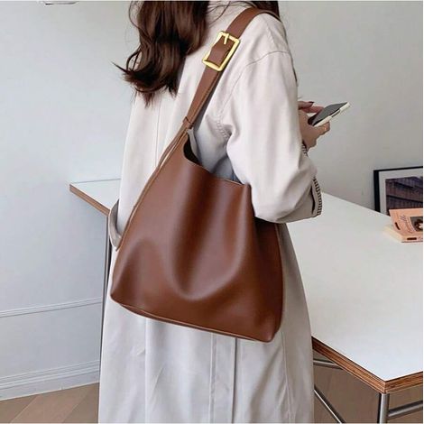 Sac fourre-tout polyvalent grande capacité, idéal pour la Saint-Valentin et la fête des mères 2025. Style décontracté et élégant. Design Feng Shui. (1/5)