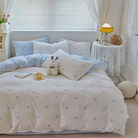 Parure de lit réversible 140 x 200 cm avec housse de couette de 140 x 200 cm et taie d'oreiller de 70 x 90 cm, en microfibre, motif cœur, bleu et blanc, pour enfant fille (1/5)